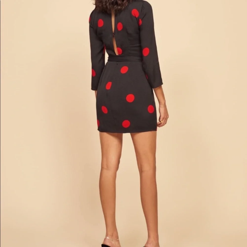 Reformation Black/Red Polka Dot Janae Dress 0 - Picture 2 of 9